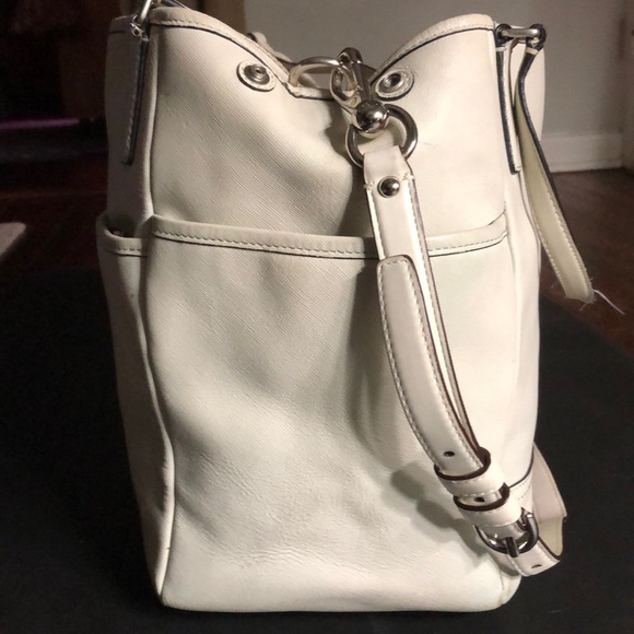 Coach Bag - Picture 4 of 8